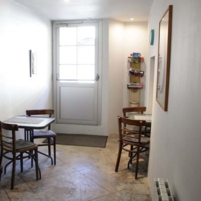 Linge de lit et de toilette et Wi-Fi fourni. Linge de lit et de toilette et Wi-Fi fourni.